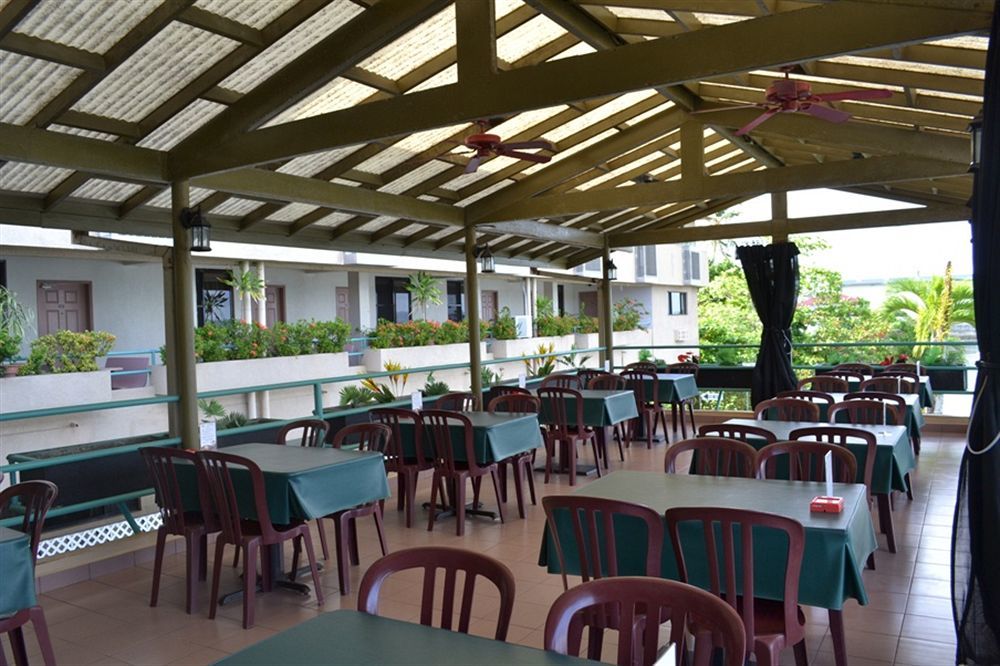 Hotel West Plaza By The Sea à Koror Extérieur photo