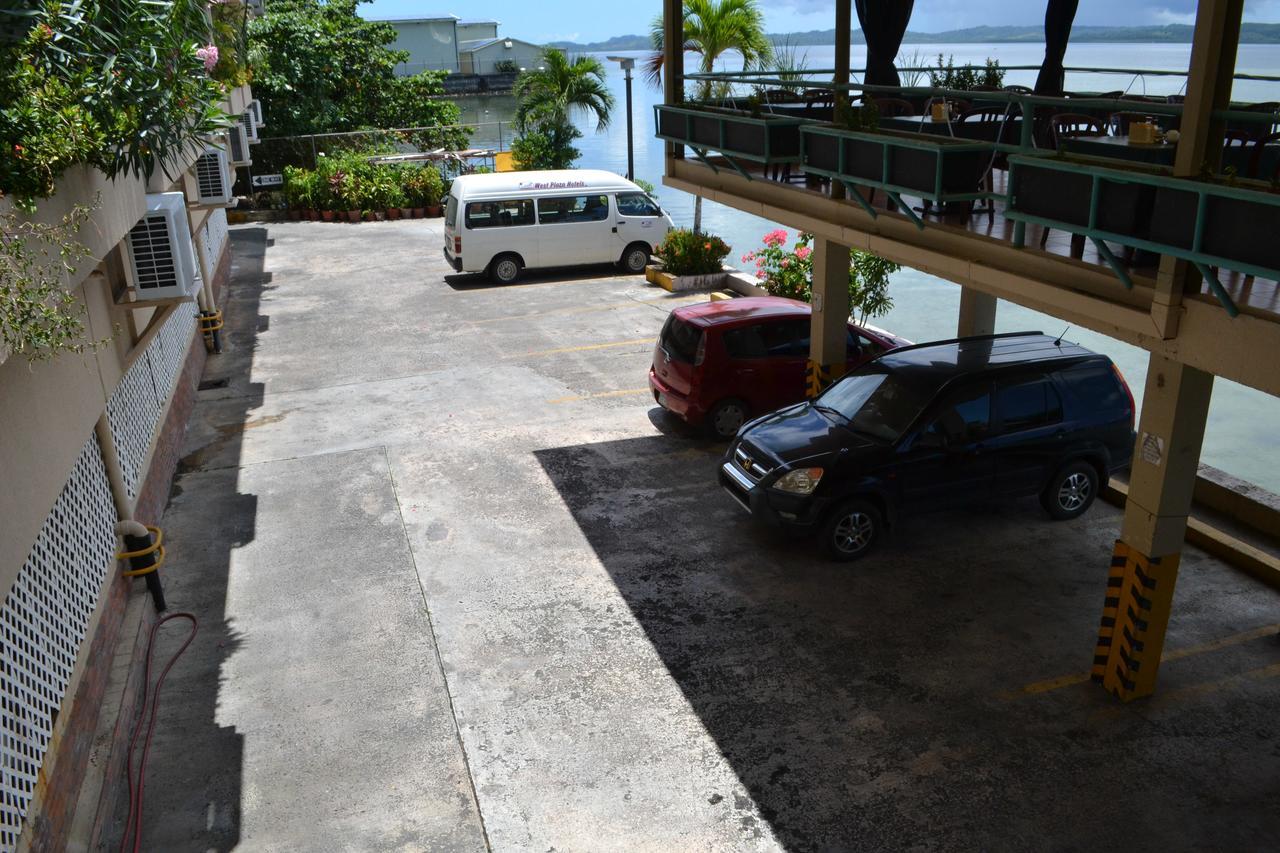 Hotel West Plaza By The Sea à Koror Extérieur photo